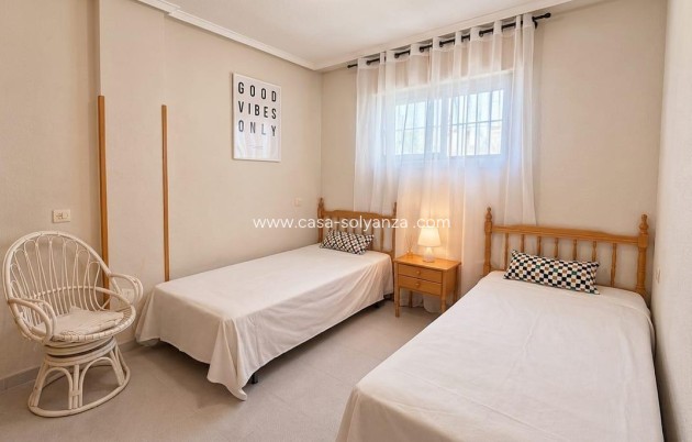 Revente - Appartement - Torrevieja - La Siesta