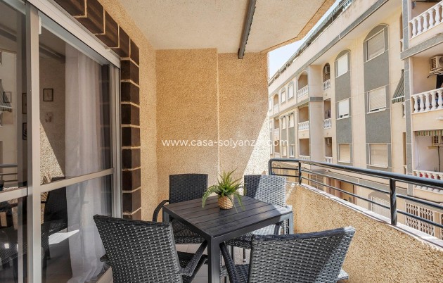 Herverkoop - Appartement / flat - Torrevieja - Playa de los Locos