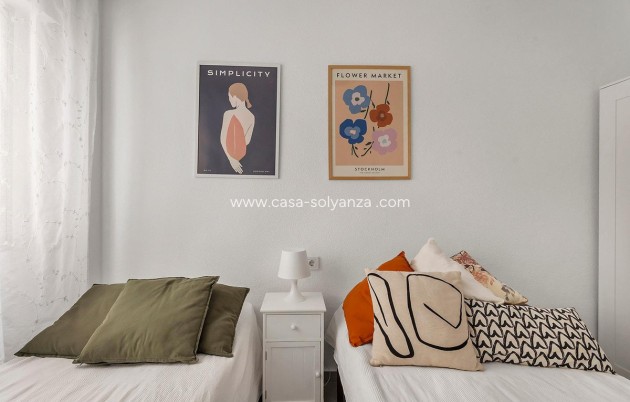 Herverkoop - Appartement / flat - Torrevieja - Playa de los Locos