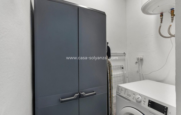 Herverkoop - Appartement / flat - Torrevieja - Playa de los Locos