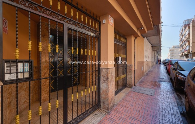 Wiederverkauf - Wohnung - Torrevieja - Center