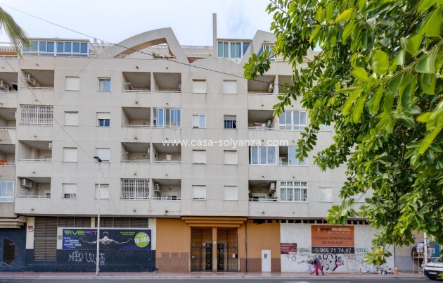 Wiederverkauf - Wohnung - Torrevieja - Center