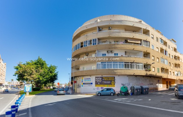 Wiederverkauf - Wohnung - Torrevieja - Center
