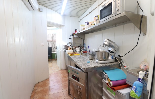 Resale - Commercial (Leasehold) - Ciudad Quesada - Ciudad Quesada - Town