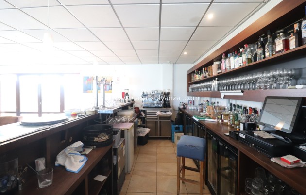 Resale - Commercial (Leasehold) - Ciudad Quesada - Ciudad Quesada - Town