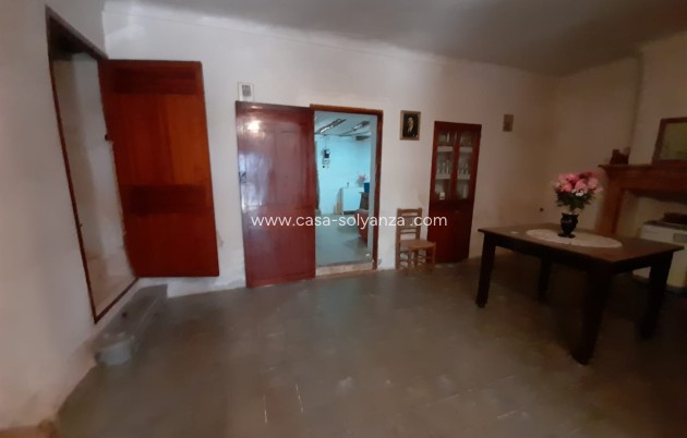 Resale - Country Property/Finca - Pinoso - Inland