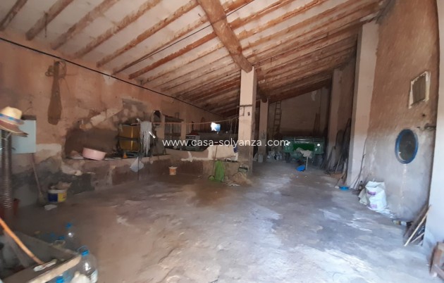 Resale - Country Property/Finca - Pinoso - Inland