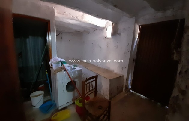 Resale - Country Property/Finca - Pinoso - Inland
