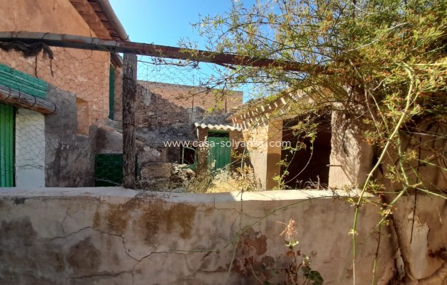 Resale - Country Property/Finca - Pinoso - Inland