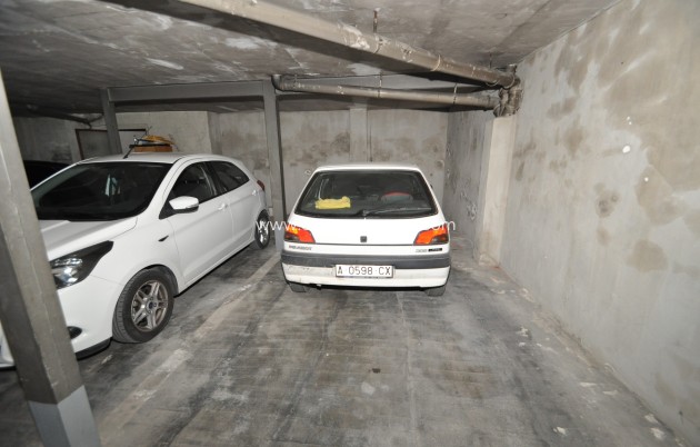 Resale - Garage - Pinoso - Inland