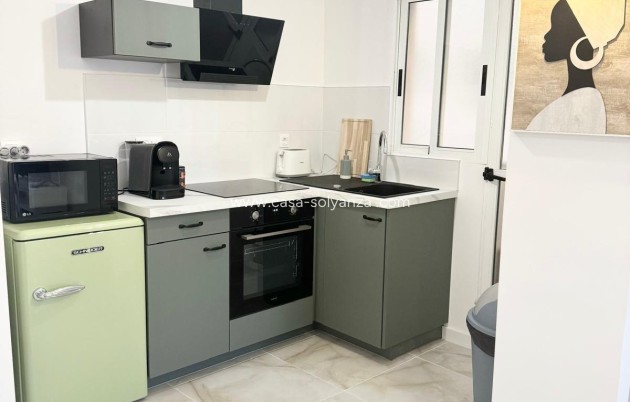 Reventa - Apartamento / piso - Torrevieja - Center