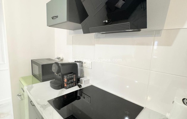 Reventa - Apartamento / piso - Torrevieja - Center
