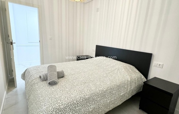 Reventa - Apartamento / piso - Torrevieja - Center
