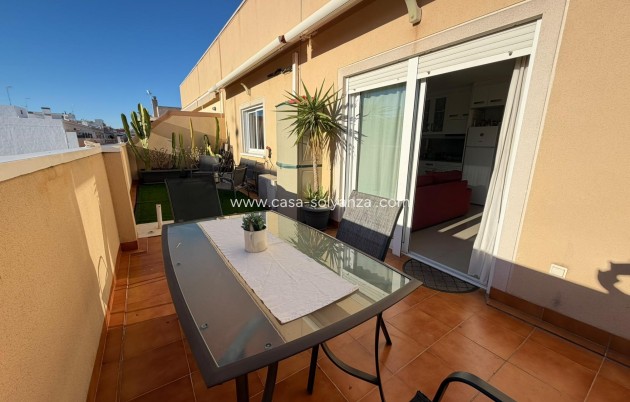 Resale - Apartment / flat - Torrevieja - Center