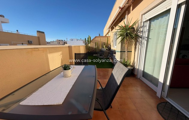 Resale - Apartment / flat - Torrevieja - Center