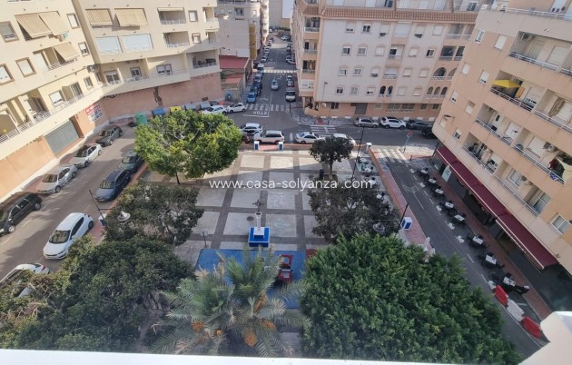 Resale - Apartment / flat - Torrevieja - Center