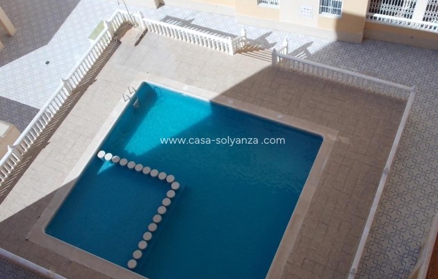 Resale - Apartment / flat - Torrevieja - Center