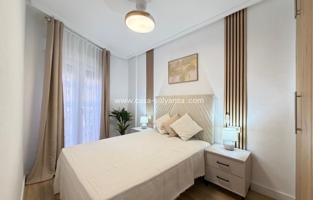 Wiederverkauf - Wohnung - Torrevieja - Playa de los Locos
