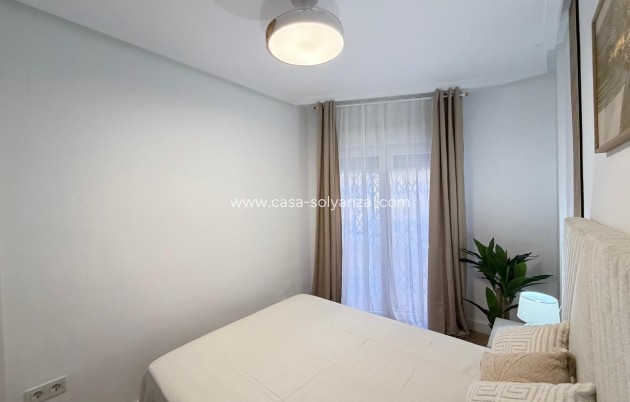 Wiederverkauf - Wohnung - Torrevieja - Playa de los Locos