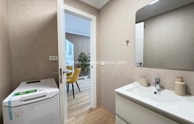 Wiederverkauf - Wohnung - Torrevieja - Playa de los Locos