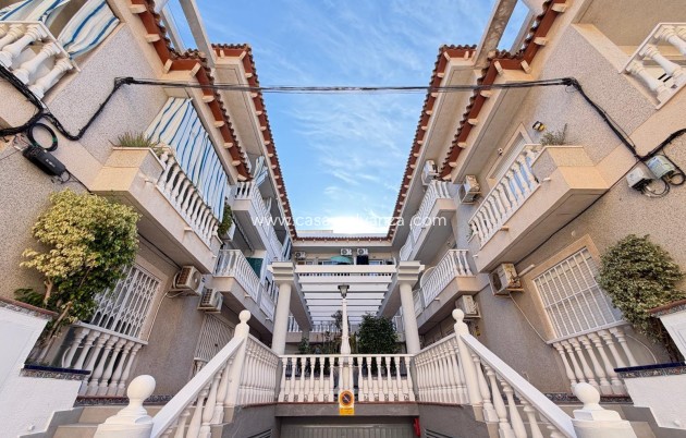 Wiederverkauf - Wohnung - Torrevieja - Playa de los Locos