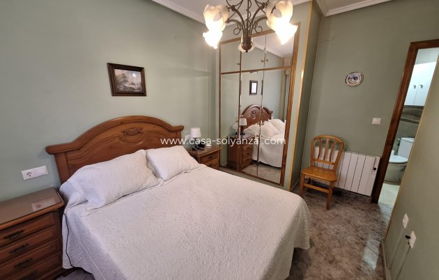 Resale - Apartment / flat - Torrevieja - Playa de los Locos