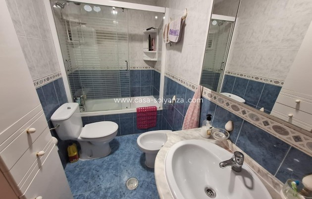 Resale - Apartment / flat - Torrevieja - Playa de los Locos