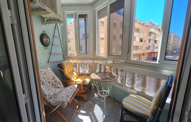 Resale - Apartment / flat - Torrevieja - Playa de los Locos