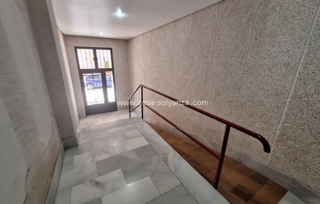 Resale - Apartment / flat - Torrevieja - Playa de los Locos