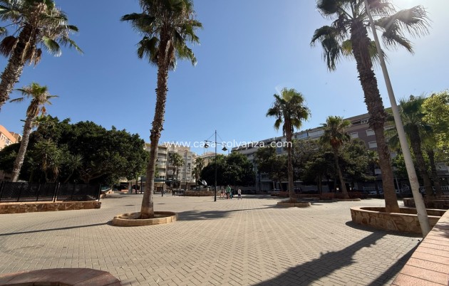 Herverkoop - Appartement / flat - Torrevieja - Playa de los Locos