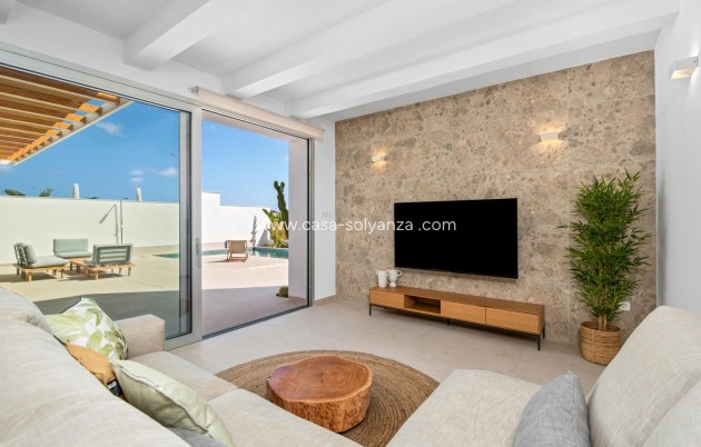Obra nueva - Villa - Benijofar - Centro
