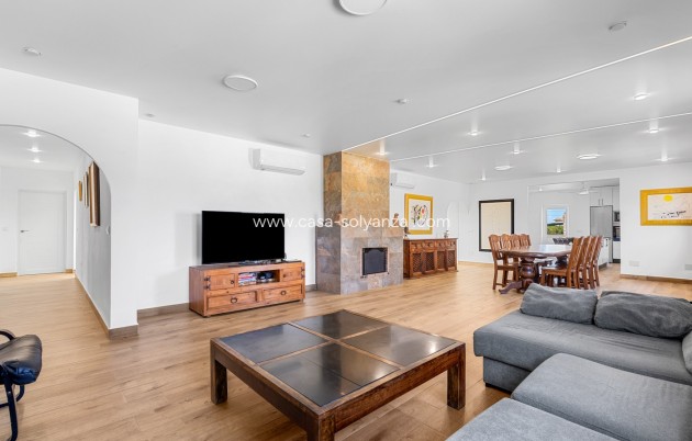 Reventa - Villa - Los Montesinos