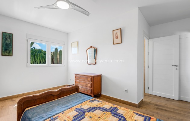 Reventa - Villa - Los Montesinos