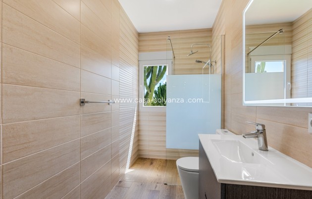 Reventa - Villa - Los Montesinos