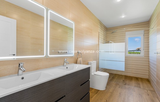 Reventa - Villa - Los Montesinos