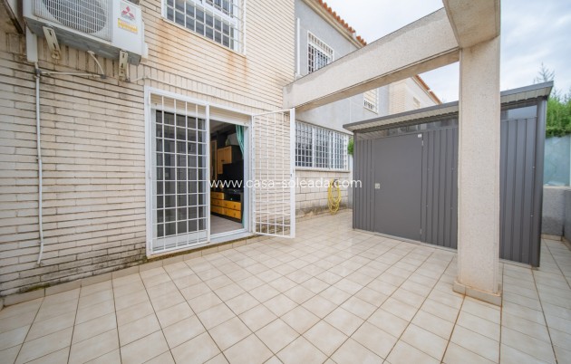 Wiederverkauf - Villa - Torrevieja - Torreblanca