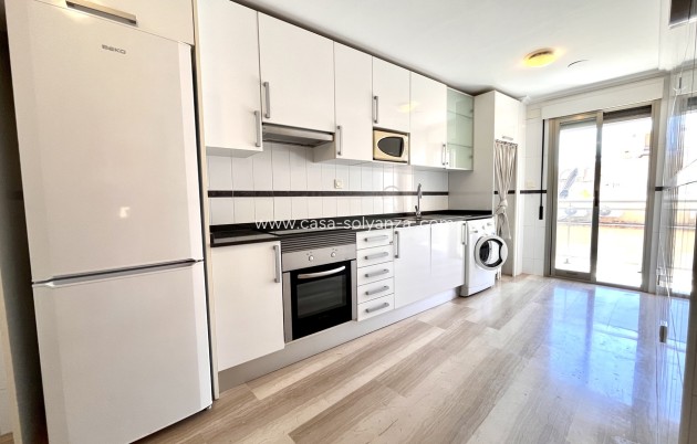 Resale - Apartment / flat - Santa Pola - Costa Blanca