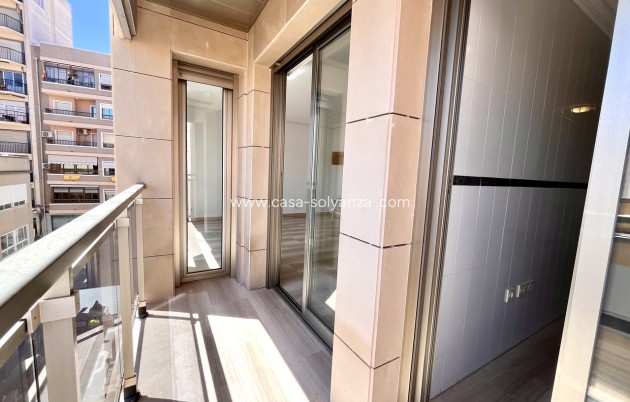 Resale - Apartment / flat - Santa Pola - Costa Blanca