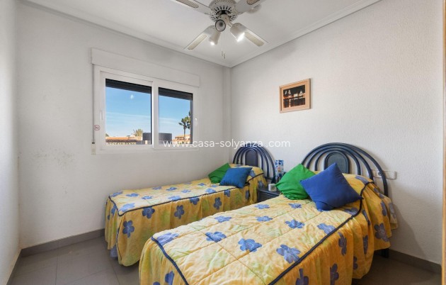 Resale - Apartment / flat - Orihuela Costa - Campoamor