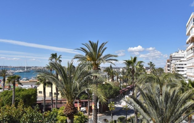 Resale - Apartment / flat - Torrevieja - Centro - Muelle Pesquero