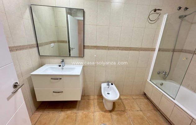 Resale - Apartment / flat - Catral - Comunidad Valenciana
