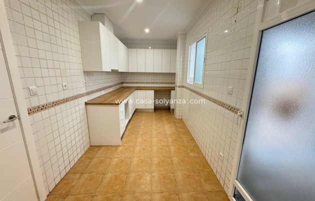 Resale - Apartment / flat - Catral - Comunidad Valenciana