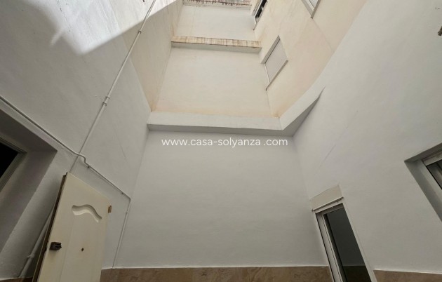 Resale - Apartment / flat - Catral - Comunidad Valenciana