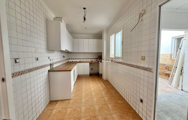 Resale - Apartment / flat - Catral - Comunidad Valenciana