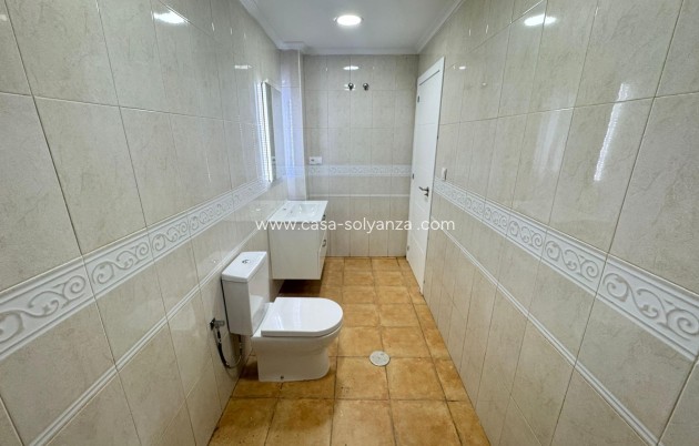 Resale - Apartment / flat - Catral - Comunidad Valenciana