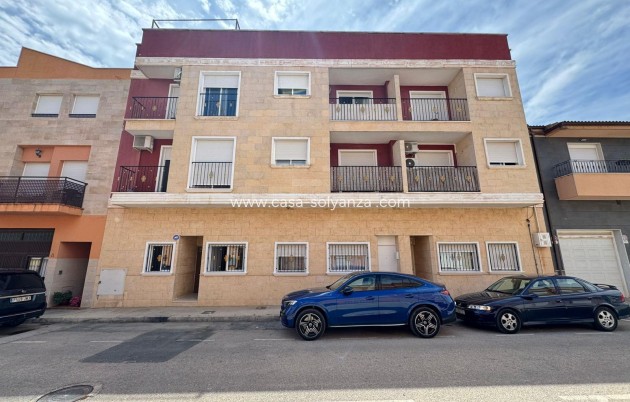 Resale - Apartment / flat - Catral - Comunidad Valenciana
