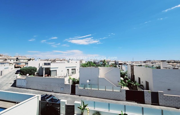 Reventa - Villa - Orihuela Costa - Villamartín