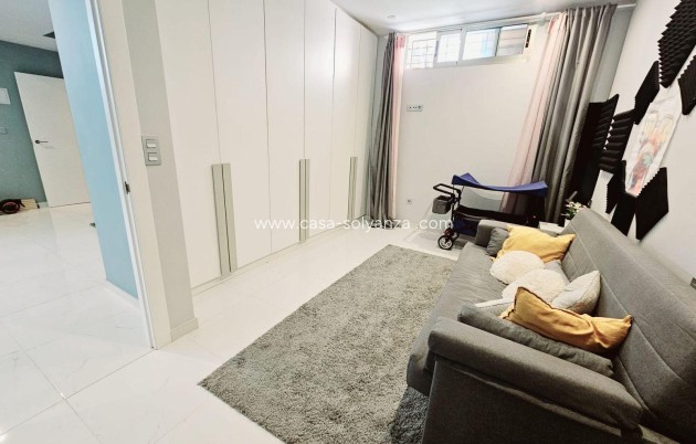 Reventa - Villa - Orihuela Costa - Villamartín