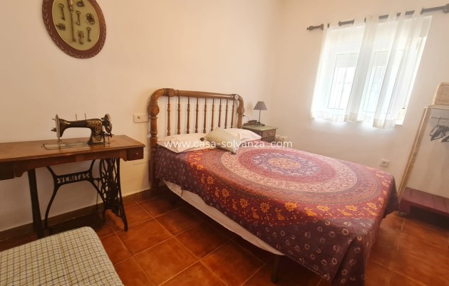 Resale - Townhouse - Pinoso - Inland