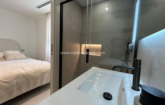 Revente - Appartement - Torrevieja - El Acequión - Los Náufragos